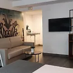 Isa Sevilla
